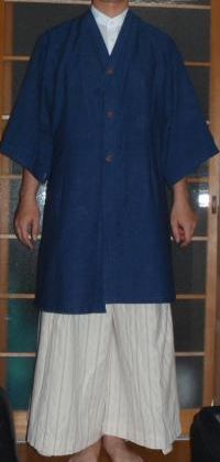 自作服