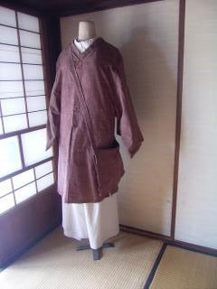 自分で設計した立体裁断の服を作る
