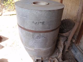 ２石入りの米缶