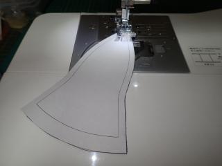 型紙ごとミシン掛け