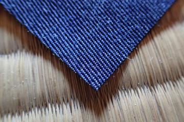 布の切り口