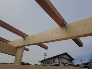屋根固定金具