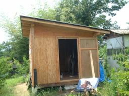 ツーバイフォー工法自作小屋の完成2